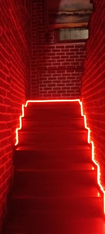 Armis Hostel Istanbul Bagian luar foto